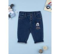 Pantalón vaquero para niño en azul con parches de Mickey Mouse
