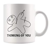 Panvola Taza divertida de muñeca pensando en ti, regalo humorístico para novio, novia, esposa, marido, pareja, regalos de cerámica, taza de café de 325 ml, color blanco