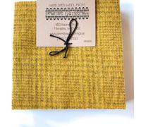 Paquete de 10 dijes Goldstar de lana te?ida a mano de Primitive Gatherings, cuadrados de 5 pulgadas