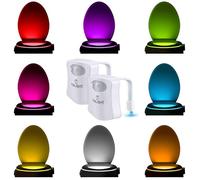 Paquete de 2 luces nocturnas originales para inodoro. Sensor de movimiento, accesorio de baño divertido y genial. Accesorio para el hogar para hombres y mujeres. Regalos para hombres, papás, día del