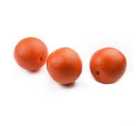 Paquete de tres frutas de imitación de color naranja con un tamaño aproximado de 8 cm cada una