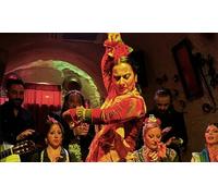Para 1 persona: entrada a espectáculo de flamenco con 1 copa y cena