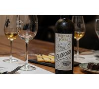 Para 4 personas: visita a bodega y cata de 5 vinos premiados con aperitivo (1 5 h)