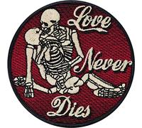 Parches ropa termoadhesivos "LOVE NEVER DIES" PREMIUM con diseño de calavera | Biker Patch Esqueleto, también | Decoración de Halloween con retrato de calavera besándose | 80x80mm