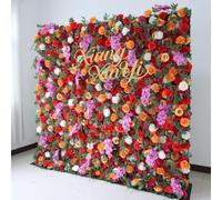 Pared viva de rosas rojas y eucalipto. Fondo pared con flores seda realistas 5D: panel floral artificial alta densidad para arcos boda decoración escenarios fiestas