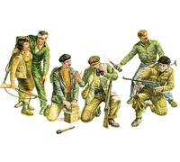 Partidarios Partisans 1 :3 5 Figura Plástico Modelo Kit Italeri