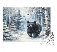 Paseo del Oso Invernal. Rompecabezas de 1000 Piezas de cartón 100% Reciclado con un Oso Negro Caminando por un Bosque nevado. Bellamente ilustrado. Un desafío para la Mente. 70 x 50 cm / 1000 Piezas.