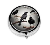 Pastillero con estampado de cuervo negro con pájaros en una rama, mini pastillero redondo, pastillero portátil, organizador de medicamentos de viaje