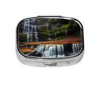 Pastillero cuadrado con vista en cascada, ligero y portátil, con 2 insertos de plástico, adecuado para llevar en bolsillos o carteras.