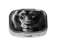 Pastillero cuadrado de león africano en blanco y negro, mini organizador de medicamentos de viaje de metal, 2 compartimentos, bolsillo portátil, pequeño estuche de almacenamiento