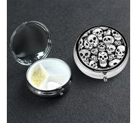Pastillero de 3 compartimentos para bolsillo o bolso, mini pastillero de metal con calaveras en blanco y negro, organizador de vitaminas, contenedor portátil para pastillas de viaje para guardar