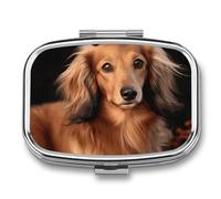 Pastillero de pelo largo con diseño de perro salchicha pequeño para bolsillo de bolso, organizador de píldoras de medicina de 3 compartimentos, pastillero portátil de viaje, pastillero de metal para