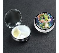 Pastillero pequeño con 3 compartimentos de metal para bolso o bolsillo, pastillero portátil, lindo dragón organizador de medicamentos para vitaminas, aceite de pescado