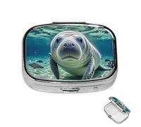 Pastillero pequeño organizador de medicamentos con 2 compartimentos, bonito pastillero de manatí de animales marinos para bolsillo o bolso, mini pastillero de metal, contenedor portátil de viaje para