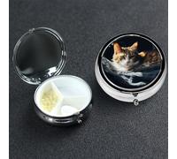 Pastillero pequeño organizador de medicamentos con 3 compartimentos para descansar pastillas de gato para bolsillo o bolso, mini pastillero de metal, contenedor portátil para pastillas de viaje para