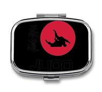 Pastillero portátil con bandera de judo de Japón, organizador de pastillas de viaje, pastillero para bolsillo de bolso