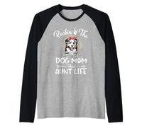 Pastor Australiano meciendo el Perro mamá y tía Vida Camiseta Manga Raglan