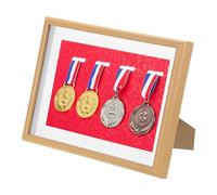 PATIKIL Estuche para Mostrar Medallas, Marco para Mostrar 4 Medallas Cuadro de Sombra de Medallas Marco para Mostrar Medallas de Deportes, Base Roja Álamo A4