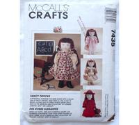 Patrones de costura McCall's Crafts 7435 Ropa para mu?ecas de 18" y vestidos elegantes