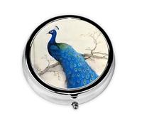 Pavo real azul. Este pequeño pastillero redondo de viaje de tres compartimentos es perfecto para almacenar medicamentos diarios, vitaminas y sobre la marcha.