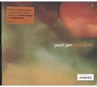 Pearl Jam - Light Years [Import]