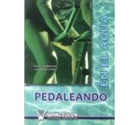 Pedaleando En El Agua