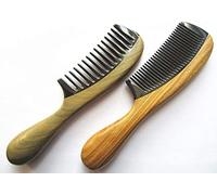 Peine de cuerno de búfalo negro hecho a mano sin estática con mango redondeado de sándalo verde (paquete de 2 piezas: dientes anchos y dientes estándar)