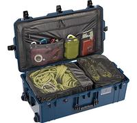 PELI 1615TRVL Travel Air Case, Equipaje para facturar con ruedas, estanca e impermeable al polvo, 70L de capacidad, fabricada en EE.UU., con compartimentos para la ropa, color: índigo