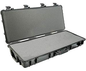 PELI 1700 Funda rígida larga para rifles deportivos y trípodes de fotografía y vídeo, IP67 estanca e impermeable al polvo, 42L de capacidad, fabricada en EE.UU., con espuma personalizable, Color Negro