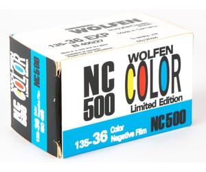 Película Original WOLFEN (ORWO) NC500 Color 35MM (400/27 ISO) para 36 imágenes en Color