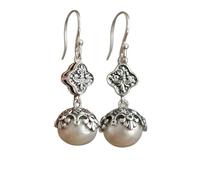 Pendientes de perlas de estilo chino vintage, pendientes de gancho floral de plata con patrones grabados, joyería elegante clásica para mujeres