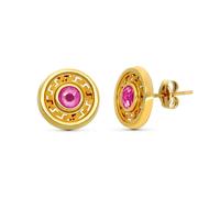 Pendientes en Oro de 9k con forma redonda de 11 mm. detalles calados y piedra rosa en el centro