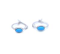Pendientes Huggie de plata ley 925 en color dorado y plateado con una pequeña bonita piedra turquesa ovalada, regalo for novia(Platinum Plated)