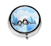 Penguin Antarctica Ice Este pequeño pastillero redondo impreso es un organizador portátil de pastillas y vitaminas perfecto para bolsillos, bolsos y viajes.