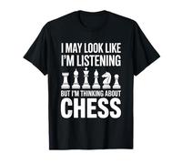 Pensando en el ajedrez Cita de estrategia divertida Camiseta
