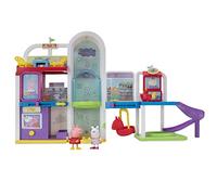 Peppa Pig PEP0701 Peppa Center - Juego de 2 Figuras exclusivas de Peppa y Luzie Locke con Accesorios para niños a Partir de 2 años