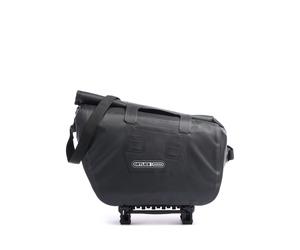 Perfecta para el uso activo diario y viajes de aventura, la alforja Ortlieb Top-Lock combina durabilidad con una organización inteligente. Fabricada con nylon suave recubierto, que repele el agua y el
