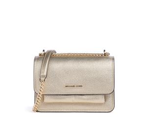 Perfecta para elevar tu estilo diario, este bolso de hombro Michael Kors de la serie Claire está hecho de cuero suave con textura que irradia calidad premium. Su diseño elegante cuenta con un comparti