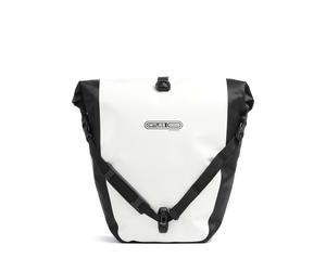 Perfecta para los desplazamientos diarios y los viajes aventureros, esta alforja premium para bicicleta de la serie Back-Roller Classic de Ortlieb combina un estilo deportivo con una funcionalidad ins