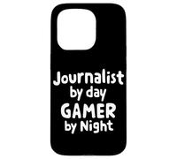 Periodista de día Jugador de Noche Noticias Escritor Equipo de periodismo Carcasa para iPhone 15 Pro
