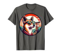 Perro En El Fushimi Inari Taisha En Japón, Kioto Camiseta