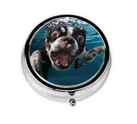 Perro submarino Boston Terrier, Pastillero, Pastillero redondo Pequeño contenedor de pastillas Organizador de pastillas de viaje
