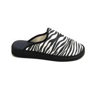 PESOPLUMAkCEBc / 69516 / ZAPATILLA DESTALONADA DE LEOPARDO Blanco
