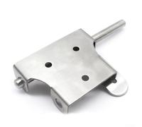 Pestillo de acero inoxidable de grado comercial con configuración de cerrojo fijo y grapa para un rendimiento de bloqueo constante en múltiples superficies