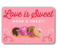 PetKa Signs and Graphics PKWD-0081-NA_10x7"Love is Sweet Grab A Treat" - Señal de aluminio de 10 x 7 pulgadas, 7 pulgadas de altura, 0.04 pulgadas de ancho, 10 pulgadas de largo, rosa