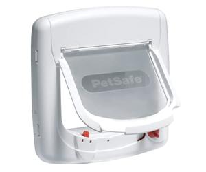 PetSafe Staywell Deluxe - Puerta para Gatos con Sistema de Bloqueo de 4 Posiciones, Gatera de Entrada y Salida - Collar con Llave Magnética - Fácil de Instalar - Blanco