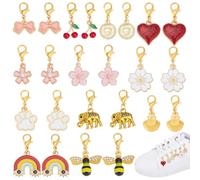 PH PandaHall 24 unidades de 12 diseños con clip en los charms esmaltados con flor corazón arco iris colgantes de oro para joyas, pulseras, pendientes