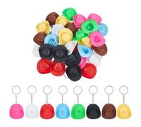 PH PandaHall 32 llaveros de sombrero de vaquero occidental, llaveros de sombrero de 8 colores, mini sombreros de plástico, colgantes con anillos para recuerdos de fiesta occidental, regalos