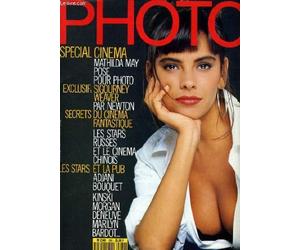Photo n° 260 - special cinema: mathilda may pose pour photo - exclusif: sigourney weaver par newton - secrets du cinema fantastique: les stars russes et le cinema chinois - les stars et la pub: adjani, bouquet, kinski, morgan...