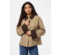 PIECES Trench corto de dos materiales. Color beige